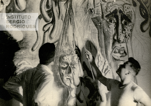 Sergio Rodrigues drawing a charcoal panel on the walls of his room at Castelinho, at Praia do Flamengo No. 72 - Rio de Janeiro, in 1947.