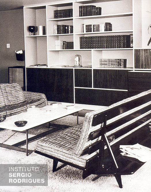 Photograph of the inside of a residence with a Hauner sofa, in the 1960s.