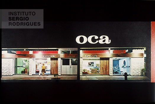 Façade of the Oca store at Rua Augusta, São Paulo, where the office furniture line that was characterized by its modernity used to be sold, in the 1960s.