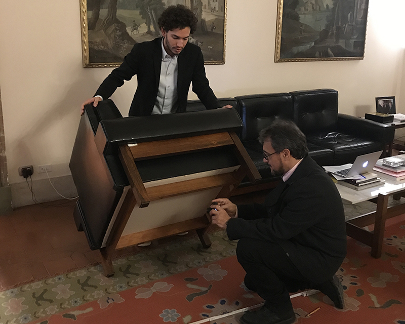 Sergio-Rodrigues’-Furniture-survey-in-Pamphili-Palace